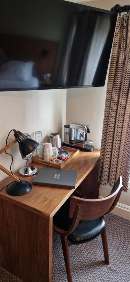 The Cross-Keys Hotel Knutsford Extérieur photo
