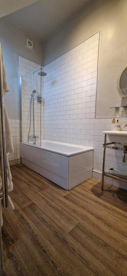 The Cross-Keys Hotel Knutsford Extérieur photo