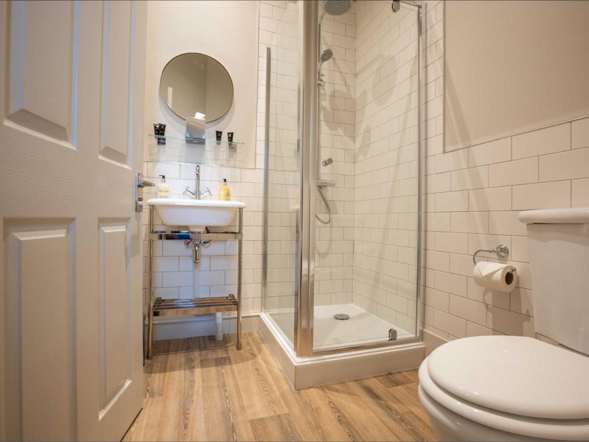 The Cross-Keys Hotel Knutsford Extérieur photo