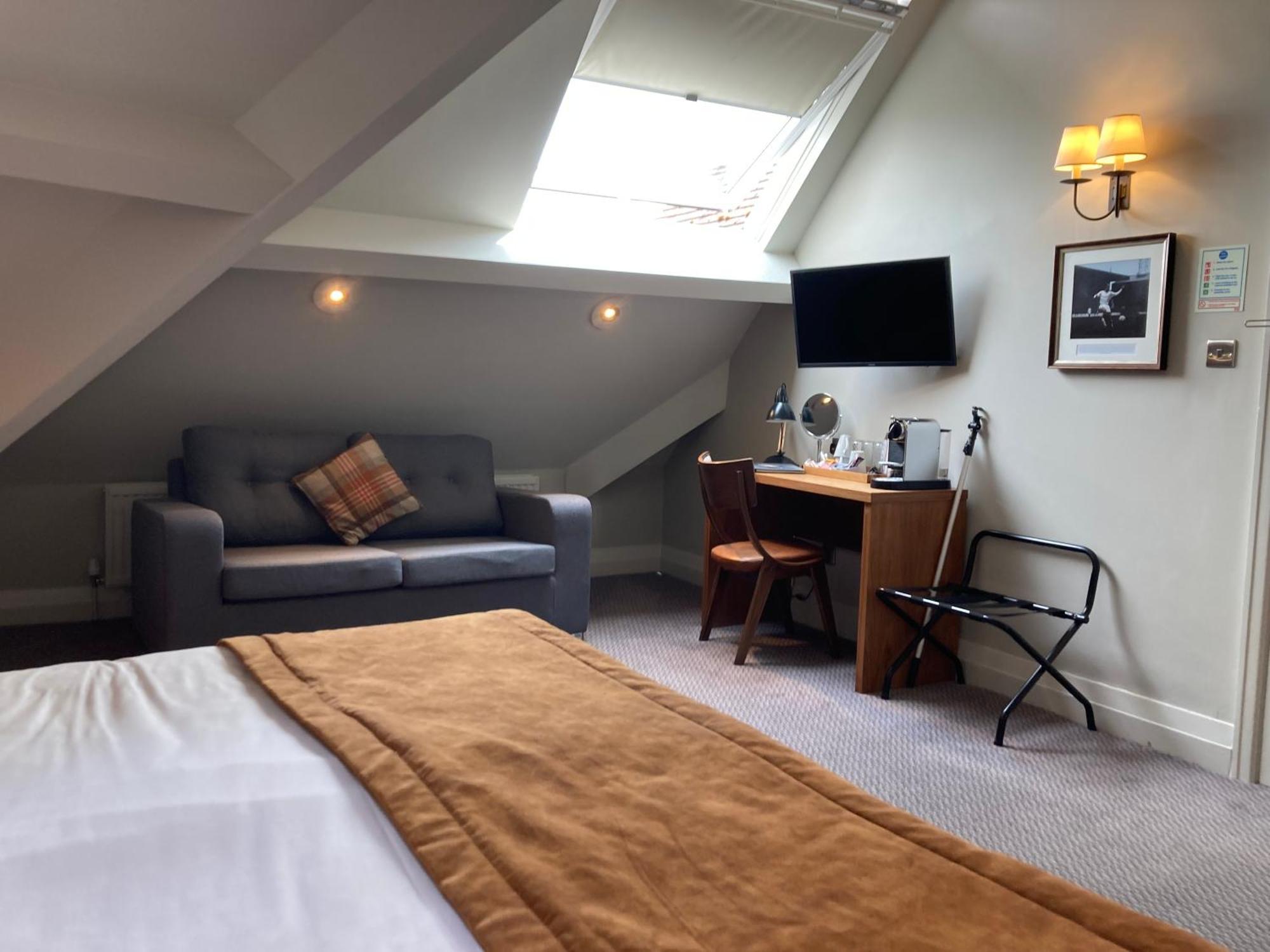 The Cross-Keys Hotel Knutsford Extérieur photo