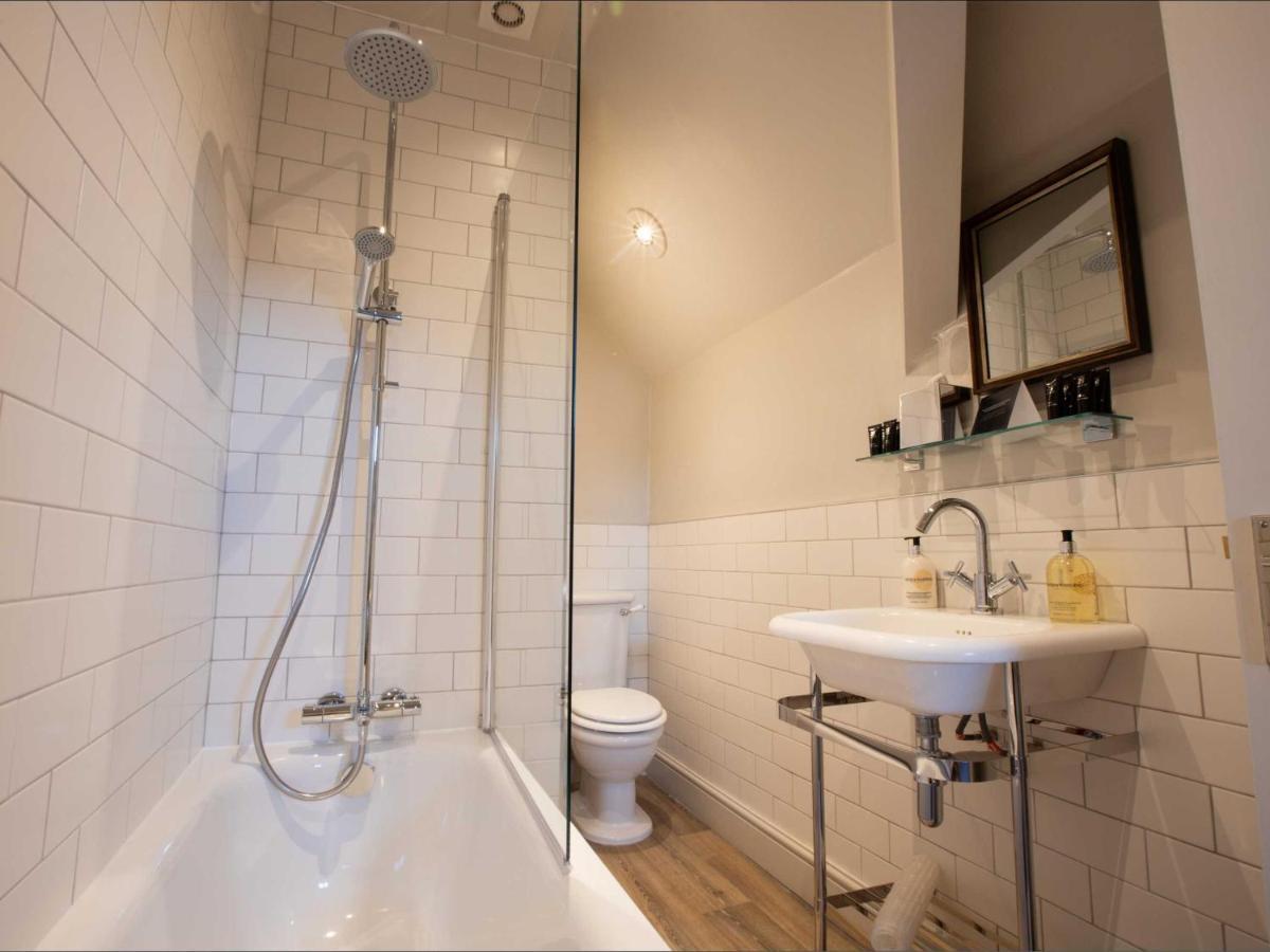 The Cross-Keys Hotel Knutsford Extérieur photo